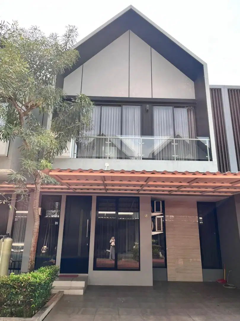 Disewakan rumah full furniture, lingkungan aman