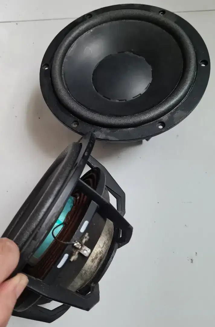 Dynaudio woofer 8inch