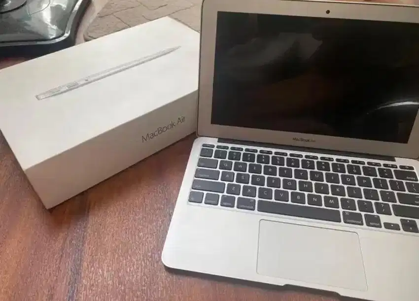 Macbook Air 2015 11inch Istimewa Like new Murah