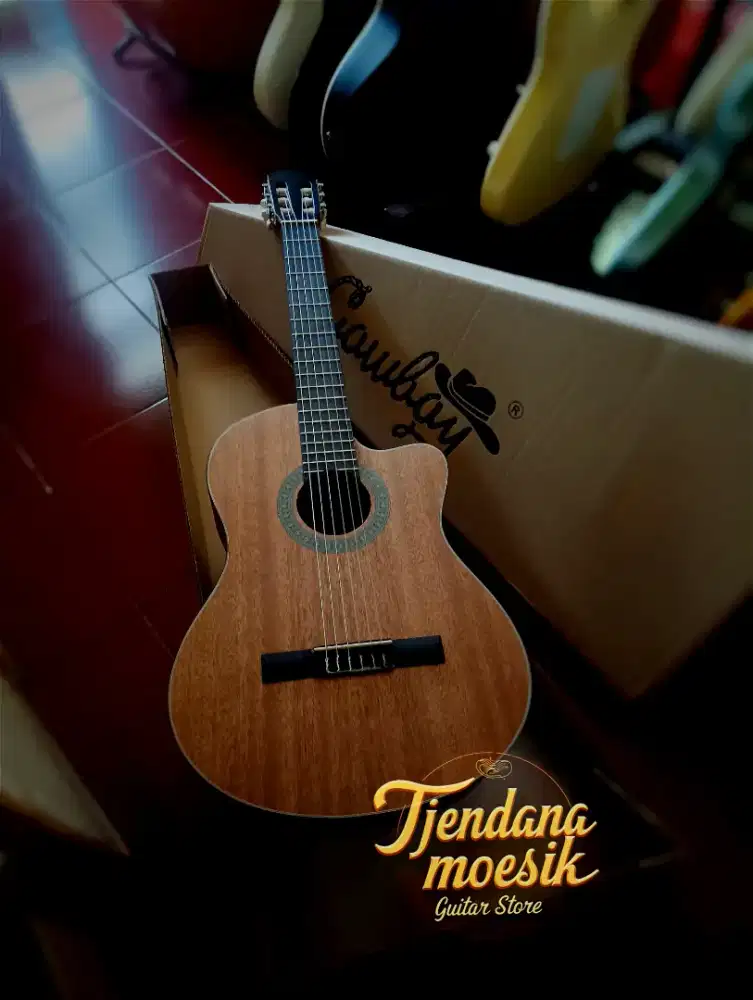 Gitar Nylon Cowboy