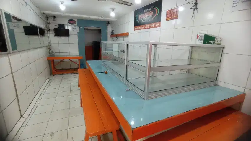 Disewakan Ruko Bekas Warteg Cocok Warteg Nasi Padang
