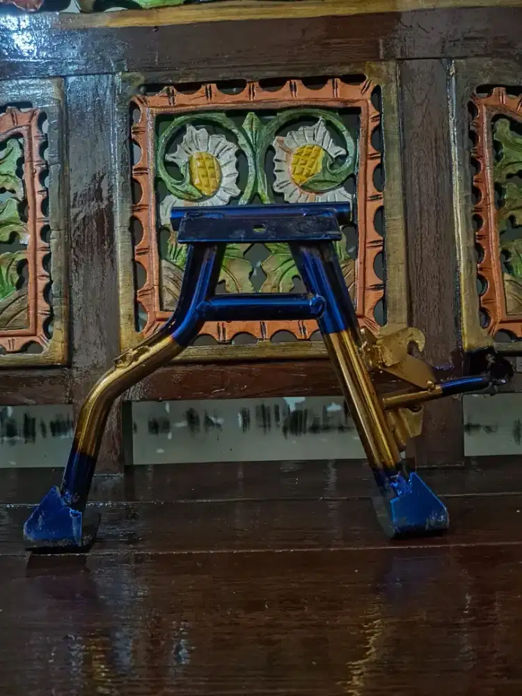 Sperpart motor bekas