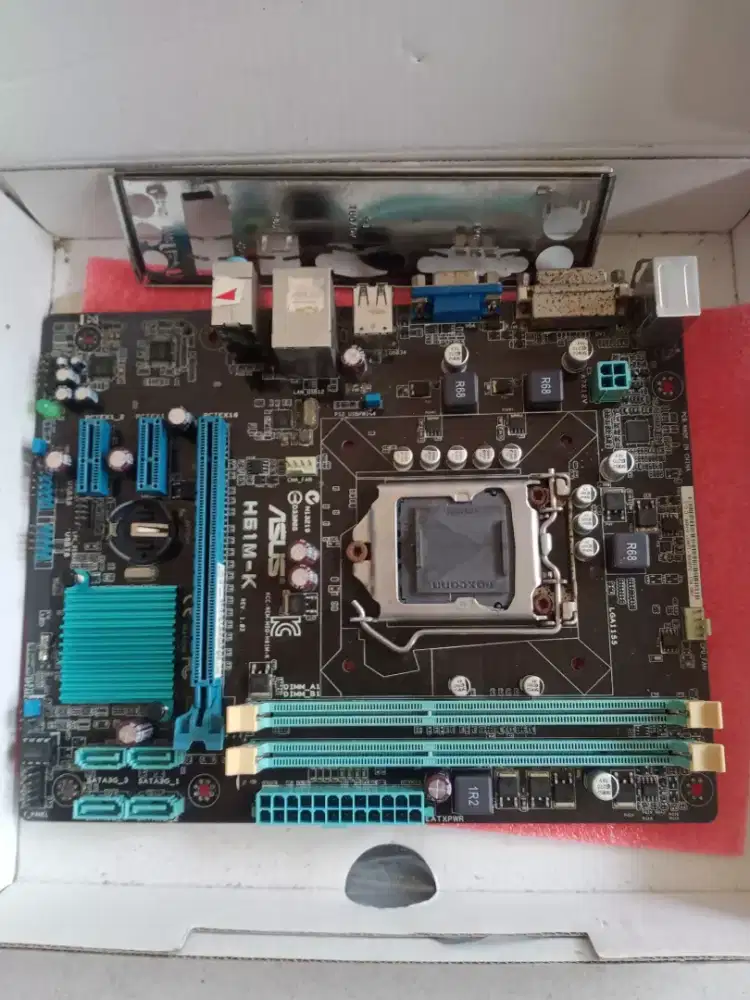 Mainboard Asus 1155