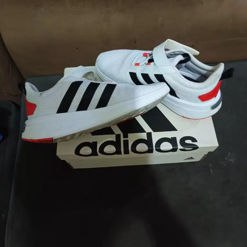Sepatu Adidas original no 38