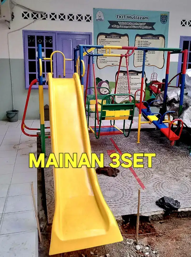 Ayunan besi mainan 3 set
