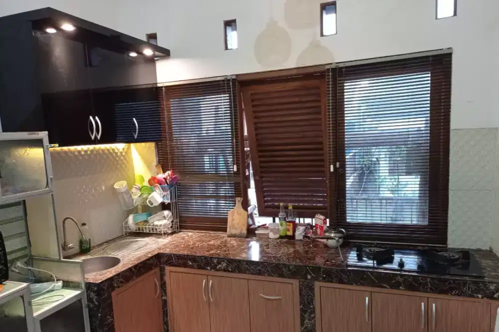 Lemari  Kitchen Set murah