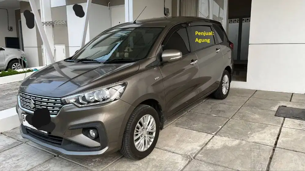 Suzuki New ertiga (Magma Grey)