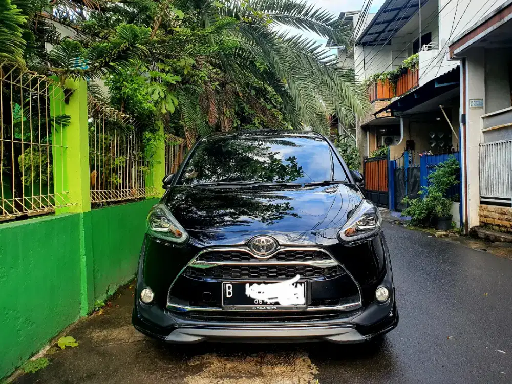 CASH, Sienta Q Hitam 2017, Matic, KM 74Rb, Pajak Pjg, tigal Pakai