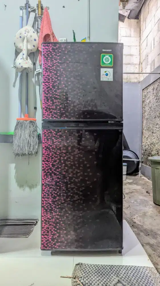 KULKAS SHARP 2 PINTU