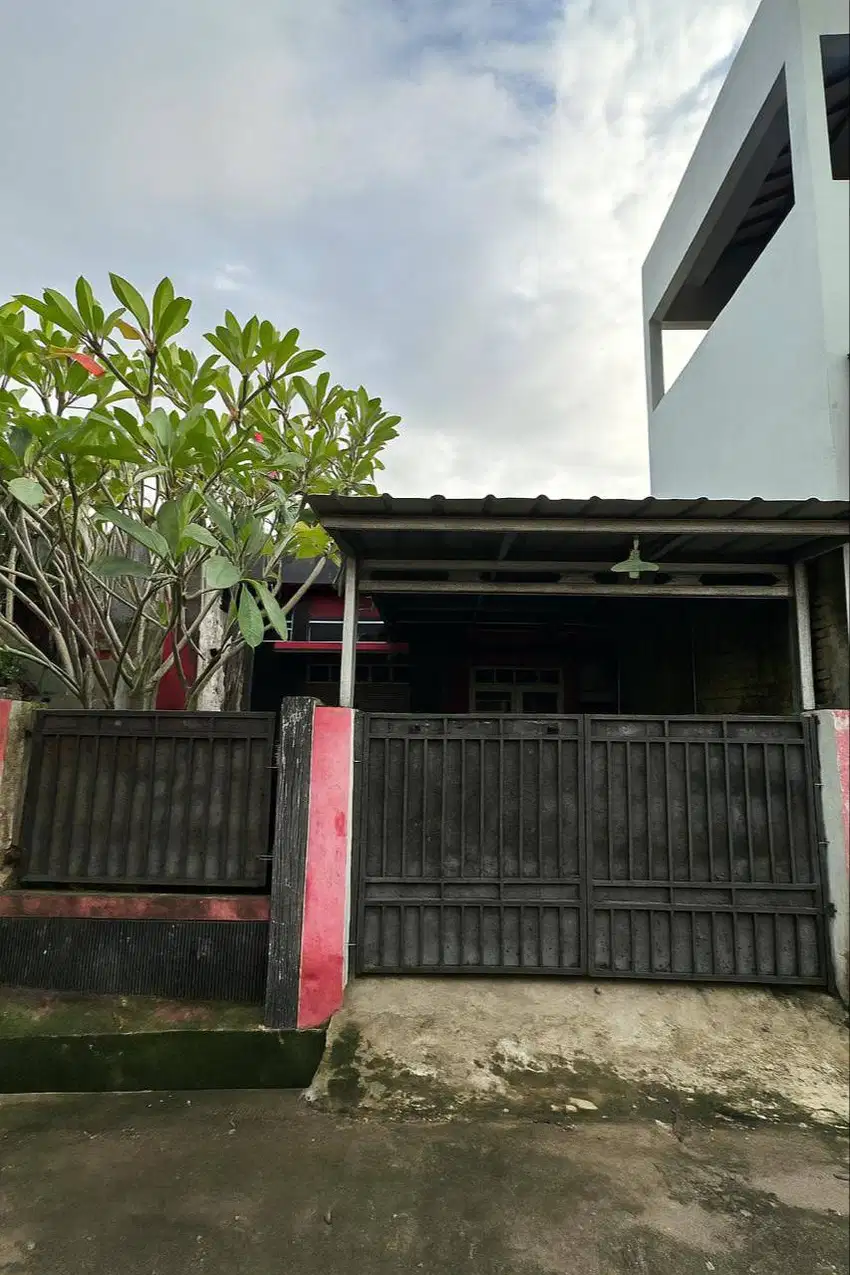 Dijual Rumah Lokasi Strategis Taman Krakatau Serang