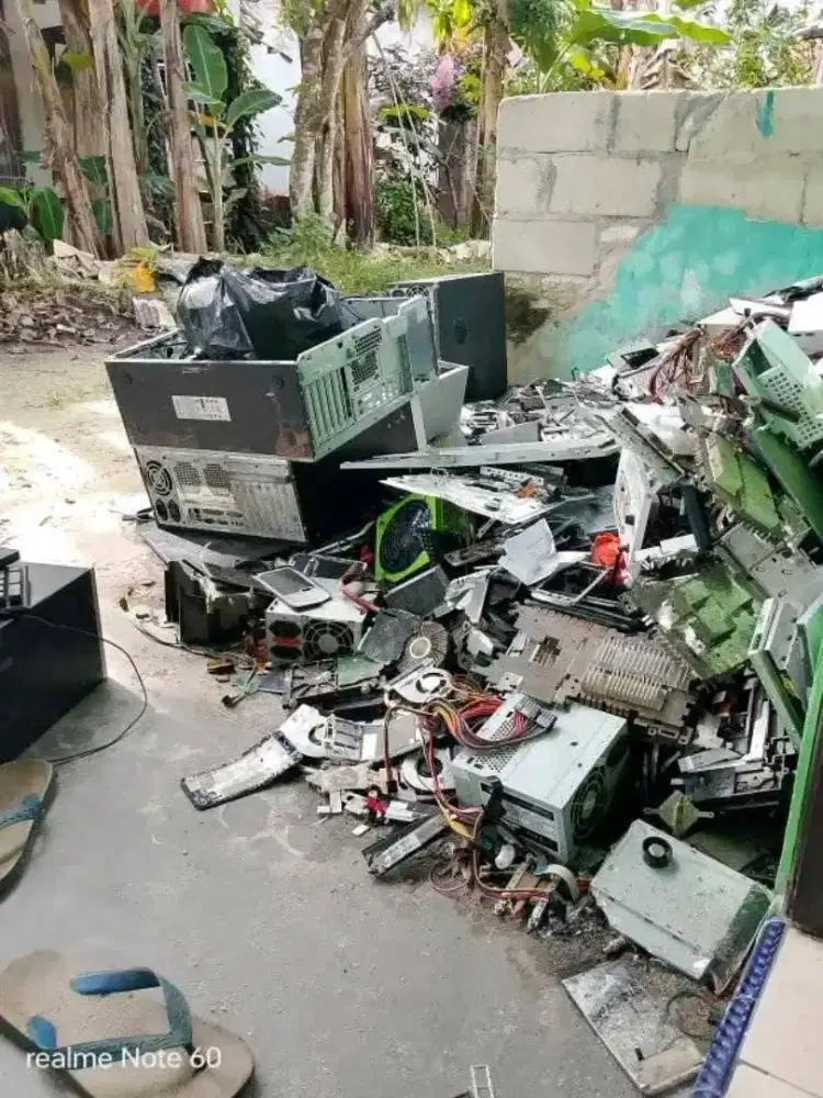 Tampung barang rongsokan