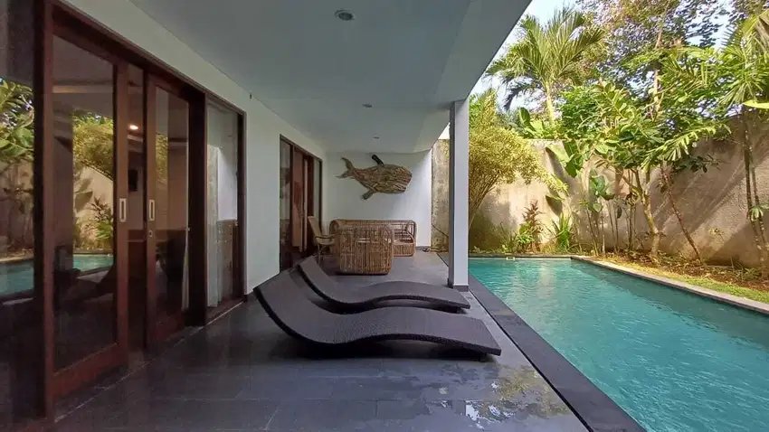 villa for sale walking distance to cemagi beach