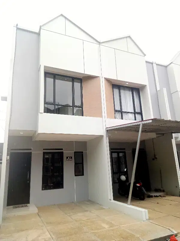 Rumah deket jaksel, type 2lantai siap huni