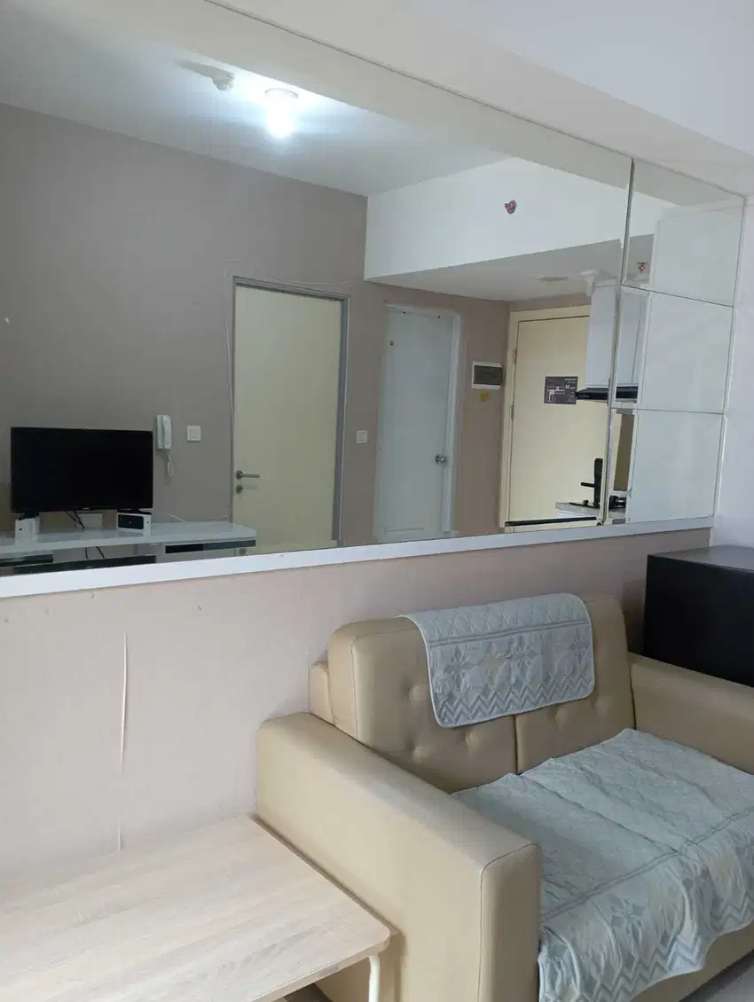 Disewakan Apart 2 BR di Apartemen M-Town Tower Ellis ,Gading Serpong