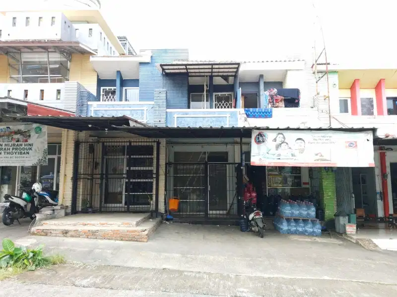 Ruko 1,5 Lantai di Area Komersial Perumahan Mutiara Bogor Raya