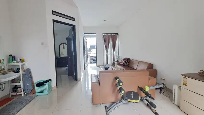 Dijual rumah 1 lantai di dllm cluster komp Batununggal Indah