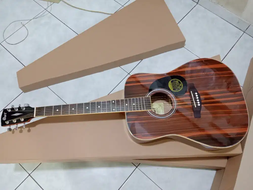 Gitar Cort Ad 810 Op Jumbo Corak Tanbes