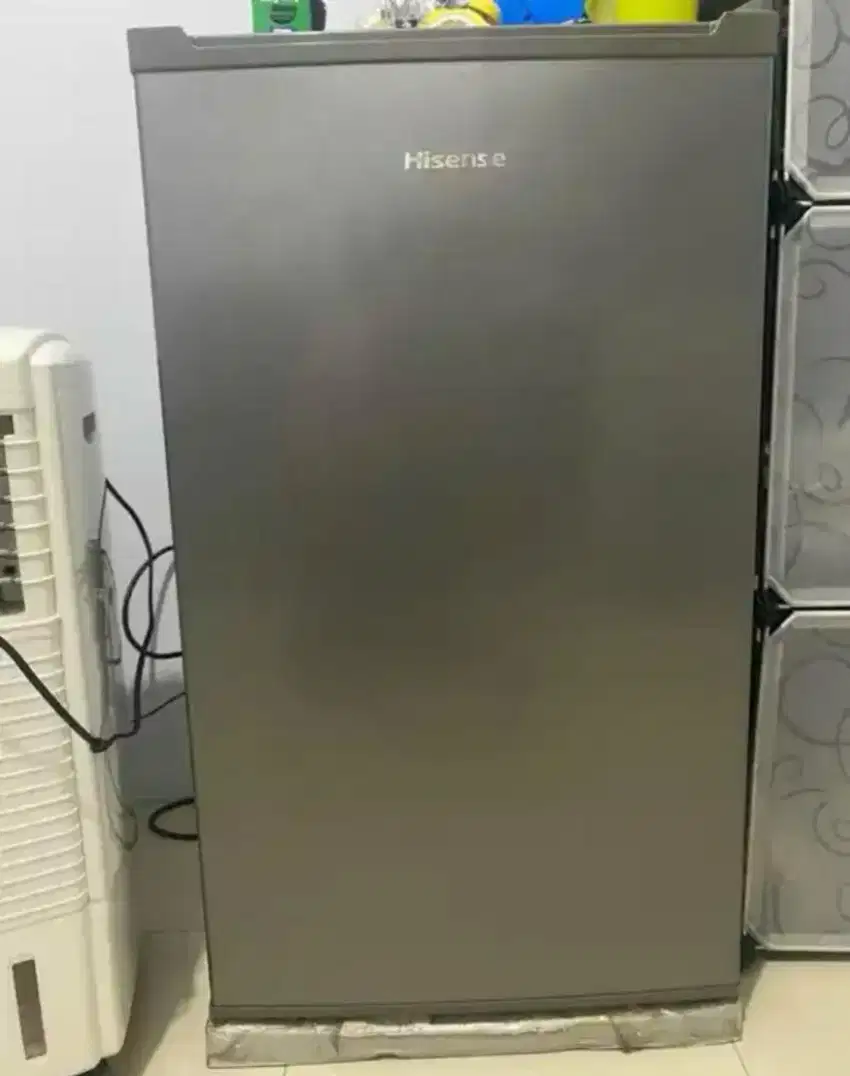 Kulkas HISENSE 1 pintu 91L