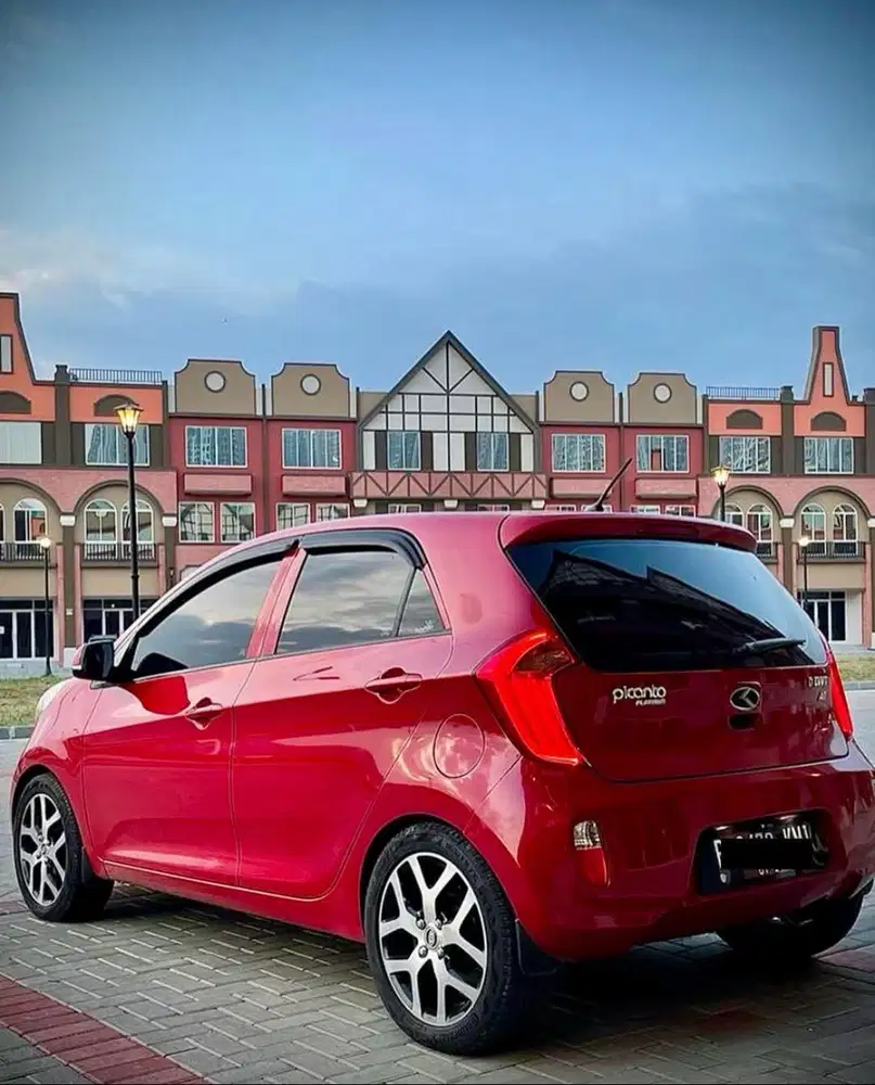 Jual KIA PICANTO PLATINUM (tipe tertinggi), Nik 2014 plat B