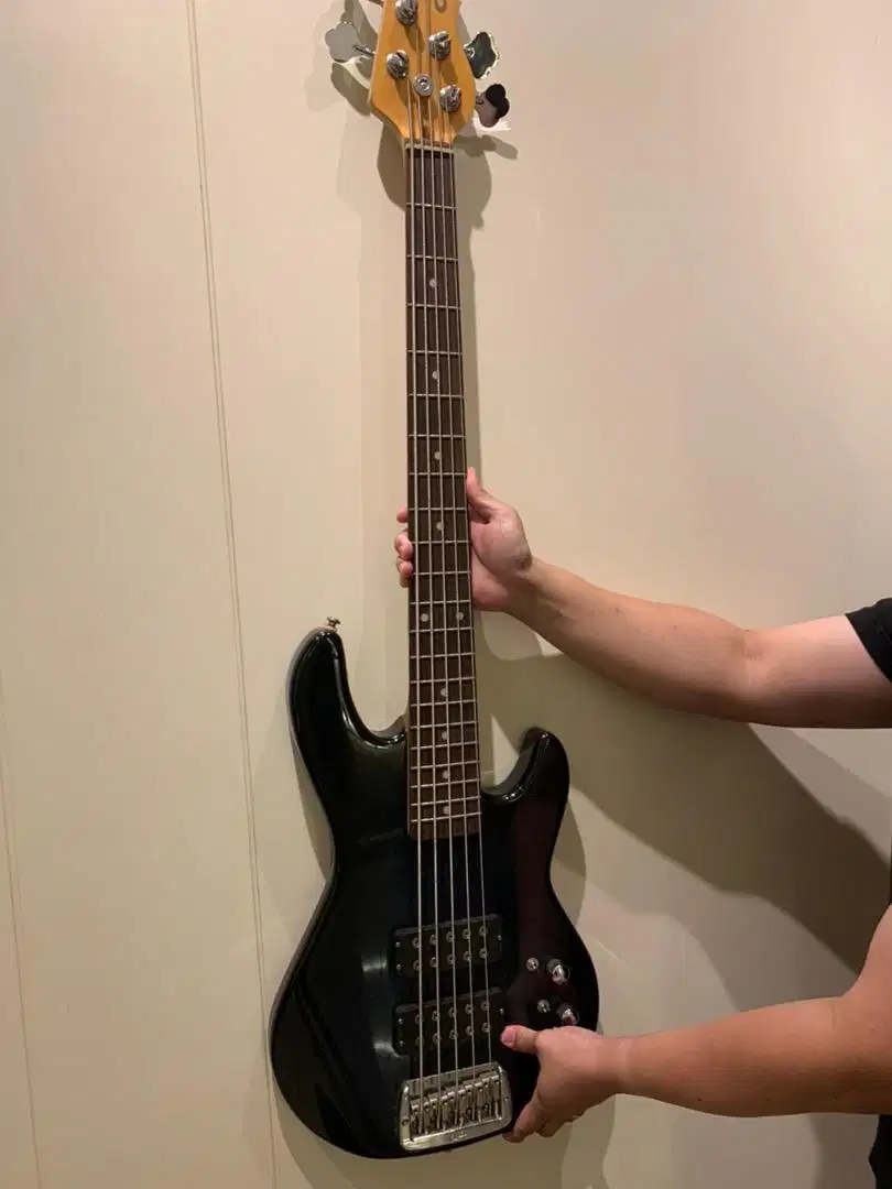 Gitar Bass GnL G&L Tribute L.2500
