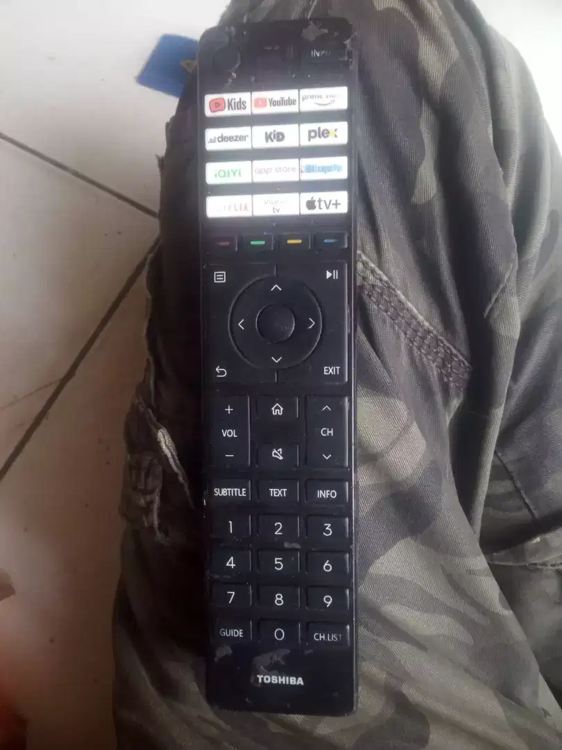 Remot tv led smart android toshiba normal siap pakai nego tipis