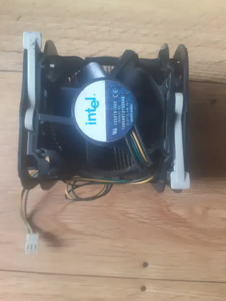 Cooling fan processor mainboard pc