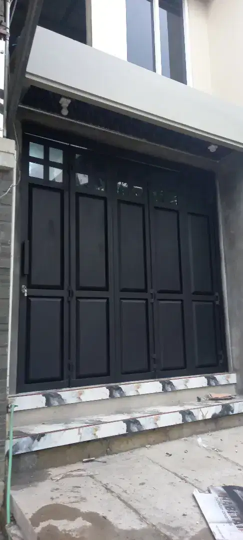 Pintu garasi rumah&ruko