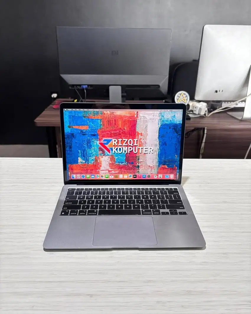 MacBook Air M1 2020 Apple M1 CPU 8 Core Ram 16GB SSD 512GB Siap Pakai