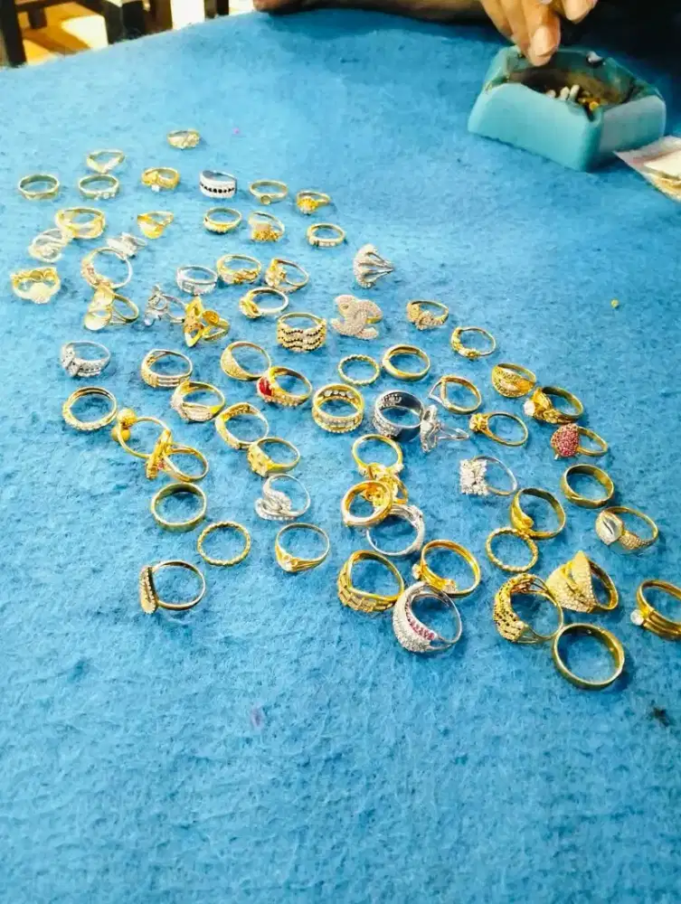 Terima jual beli emas bisa cod