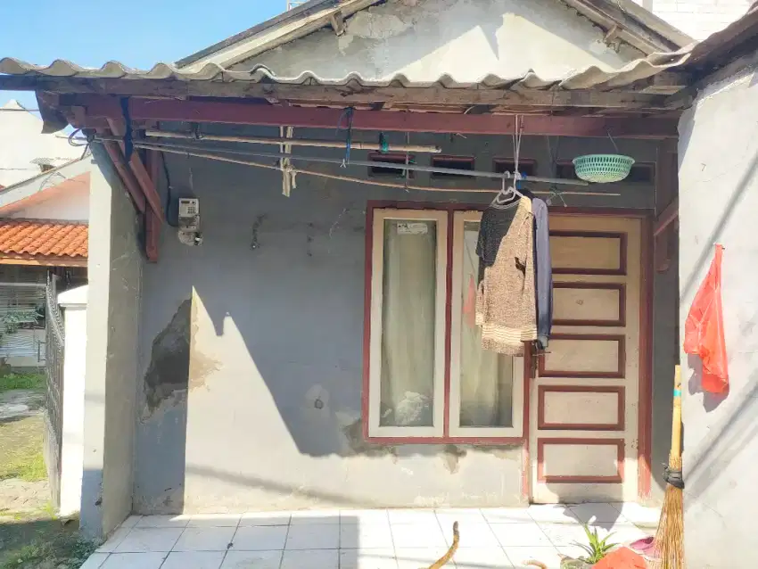 Dijual kontrakan, bayar harga tanahnya saja