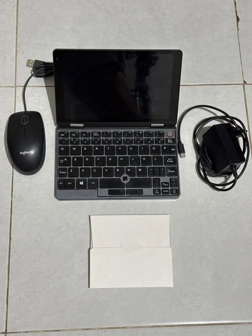 Chuwi minibook laptop RAM 12Gb intel J4125 Windows 11
