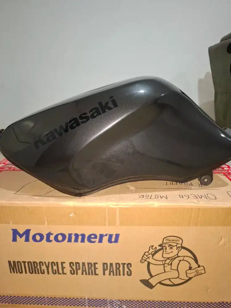 Tangki Asli Bawaan Motor Ninja RR   Old CBU
