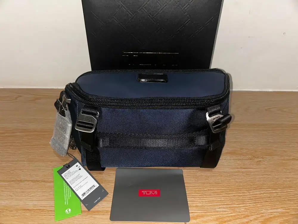 TUMI Alpha Bravo Platoon sling