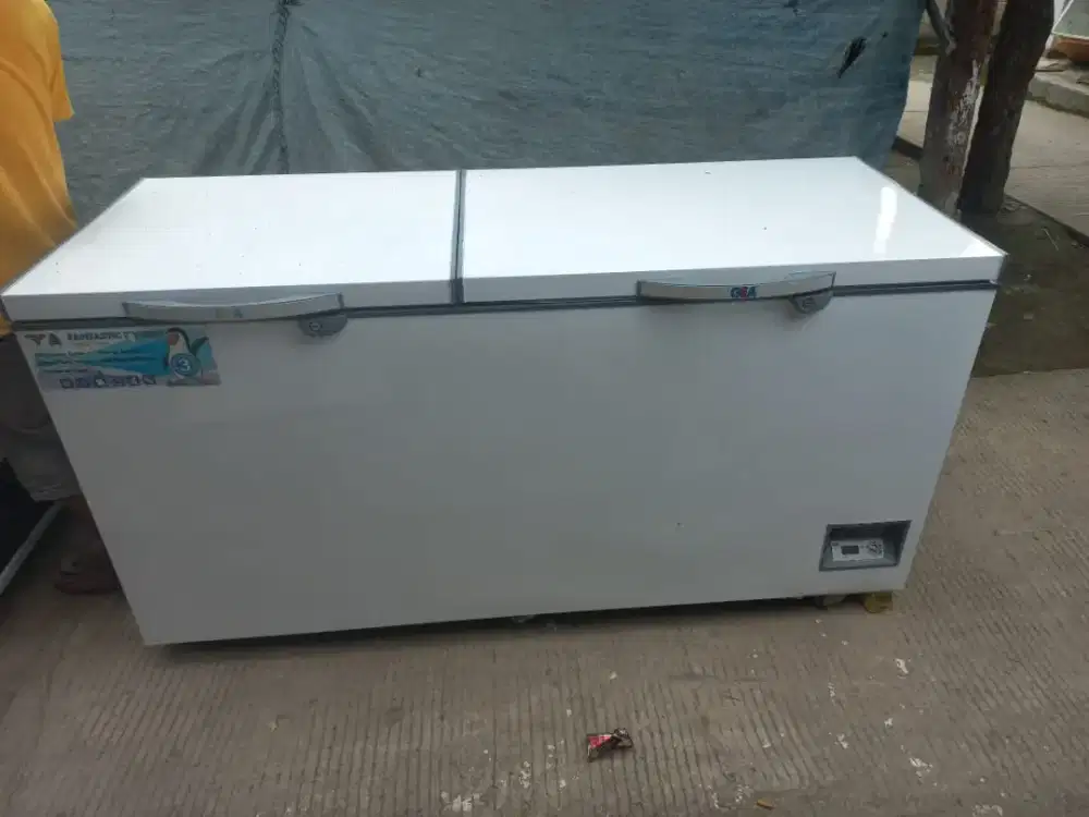 FREZER BOX PEMBEKU DAGING DLL