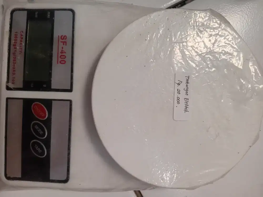 Timbangan Elektrik Putih