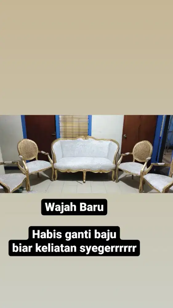 1 set Bangku Pelaminan