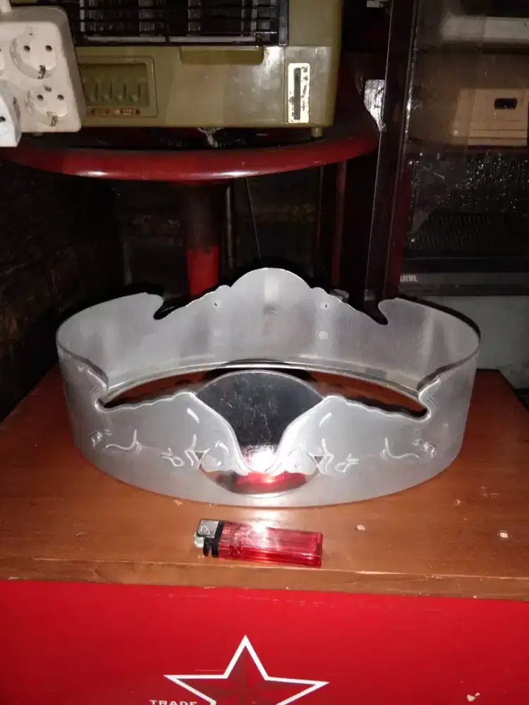 Ex tatakan redbull Alumunium tebal utk pajangan