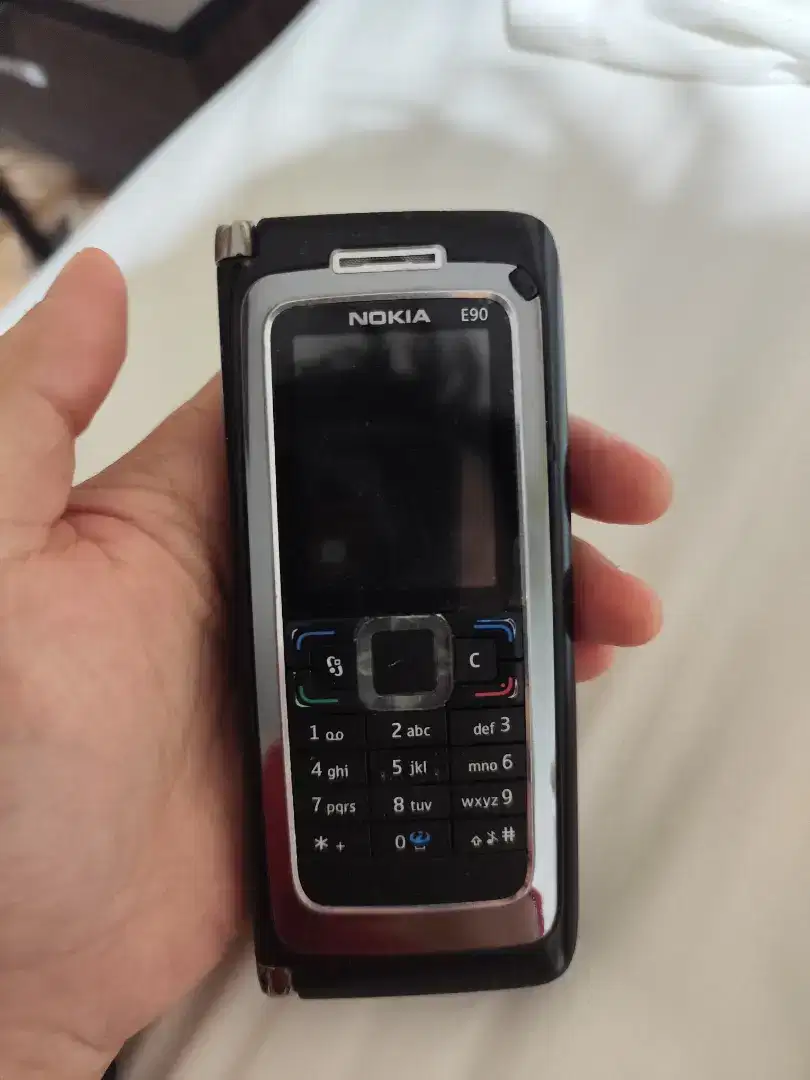 Nokia E90 communicator (Anti sadap)