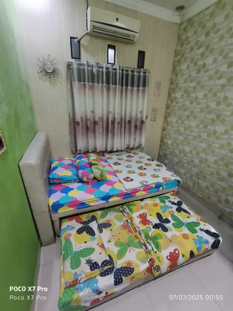 Springbed tempat tidur susun