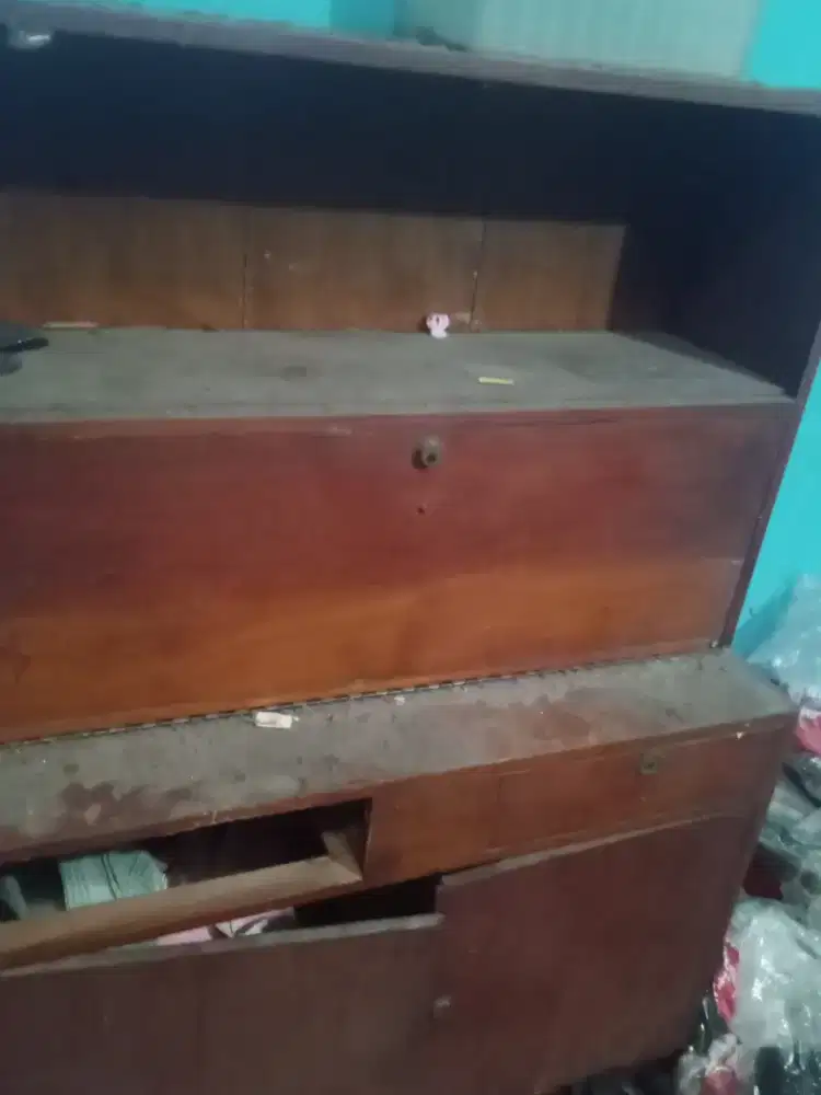 lemari belajar kayu jati asli