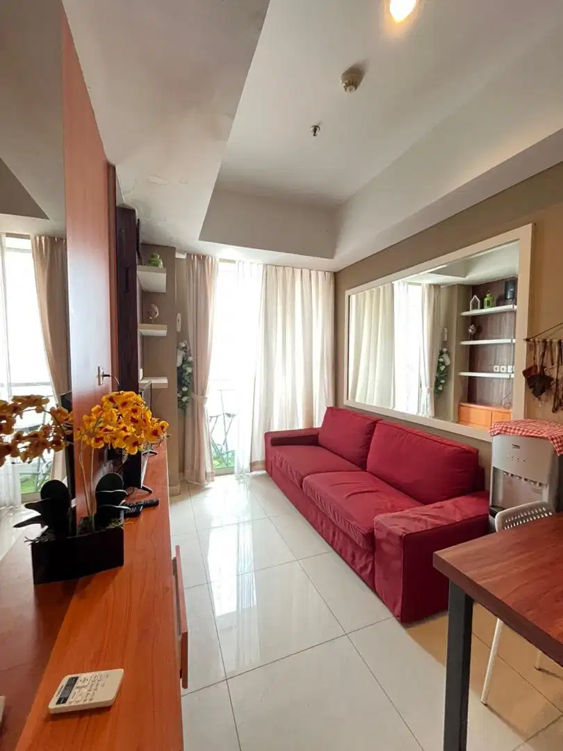 MURAH! Di jual 2 bed apartement Taman Anggrek Residence furnished