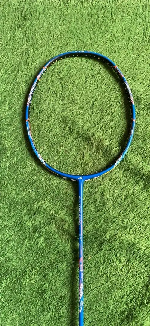 Raket Baru Hundred Flutter S Zoom