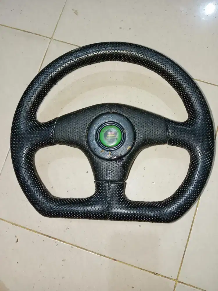 Stir mobil suzuki jimny