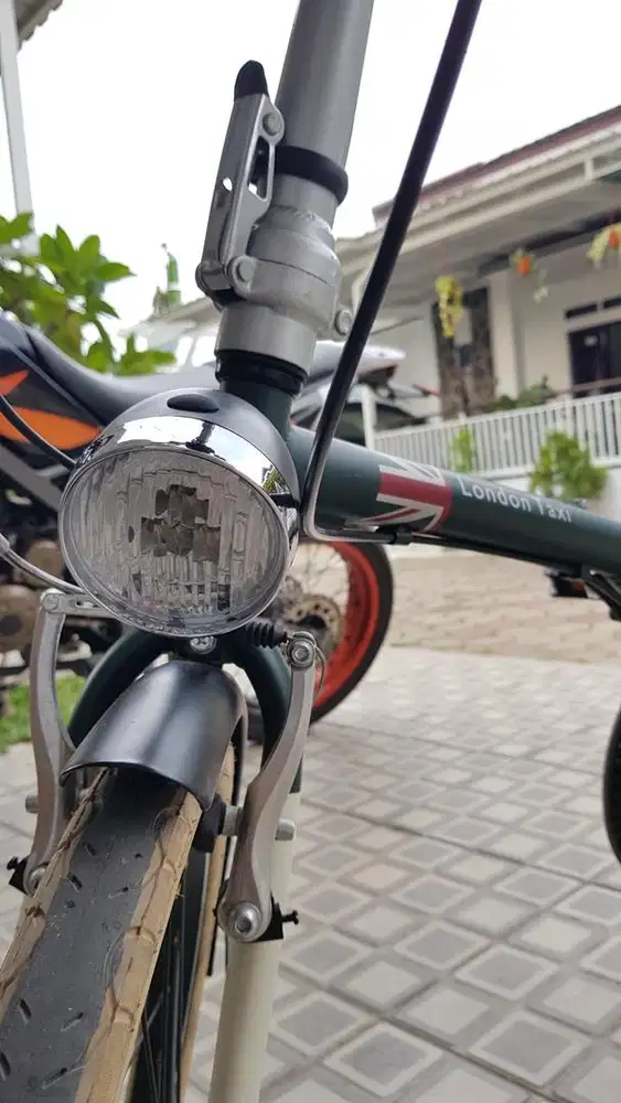 Sepeda Lipat London Taxi