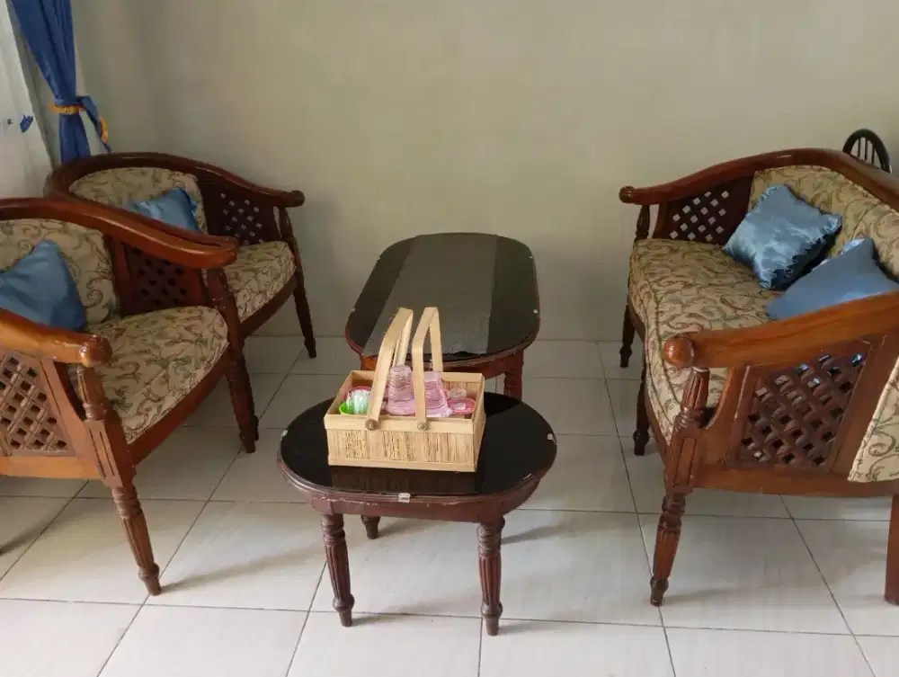 Meja kursi tamu jati minimalis