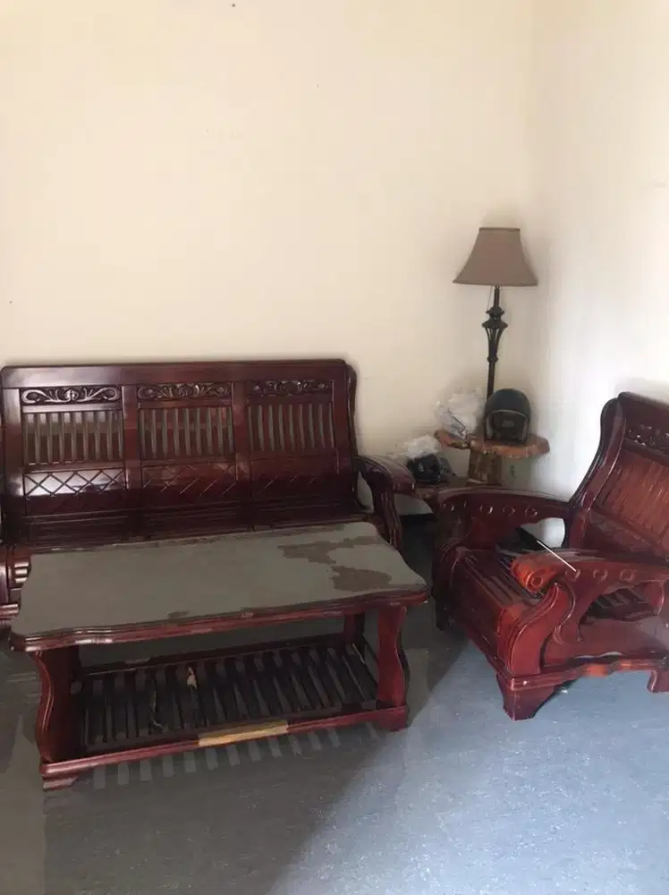 JUAL PERALATAN KANTOR ALL 8 JUTA MEJA KURSI PIGURA LUKISAN JAM DINDING