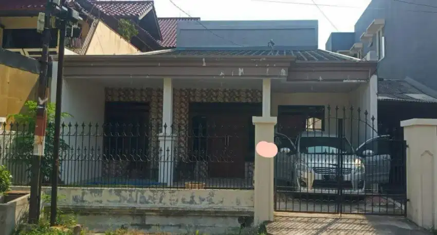 RUMAH WISMA PERMAI TENGAH, BEKAS USAHA KOST2AN