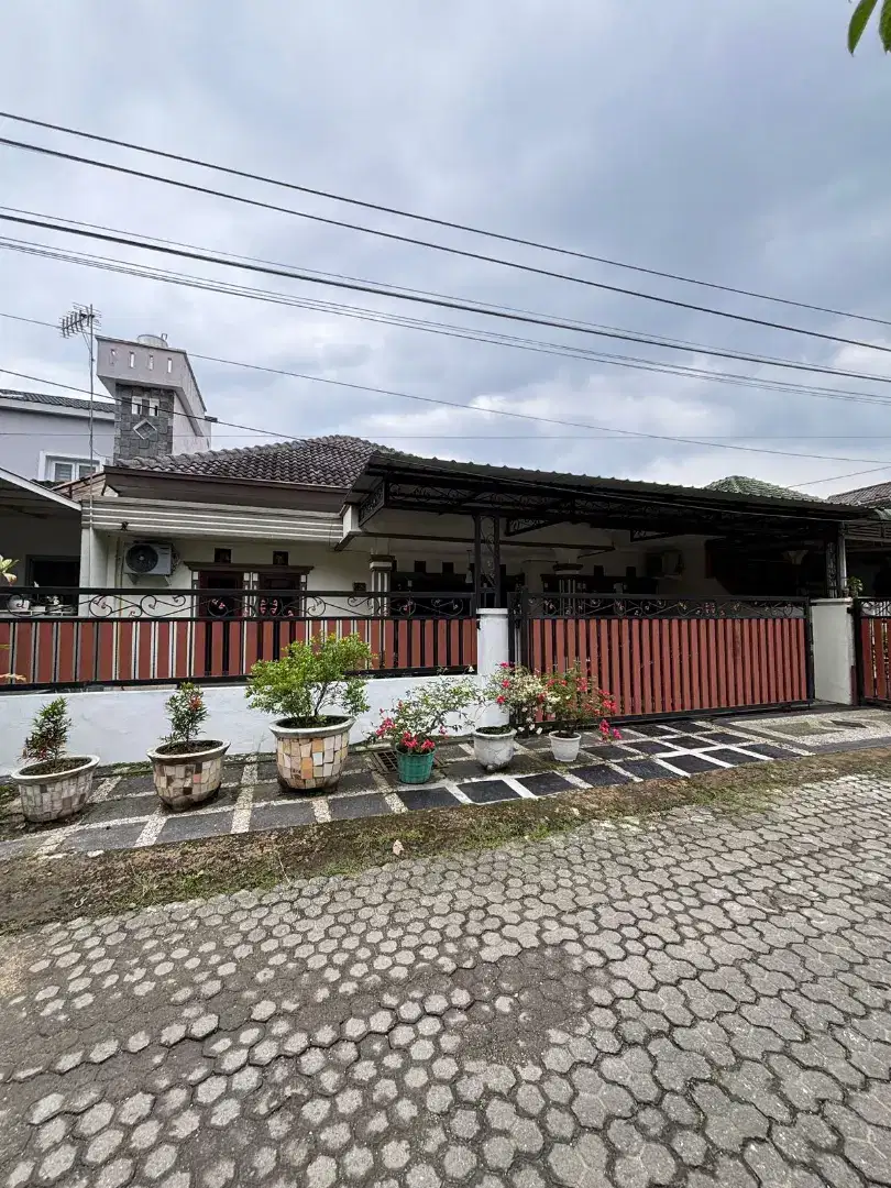 KOMPLEK JIP 2 JOHOR UKURAN 11X15