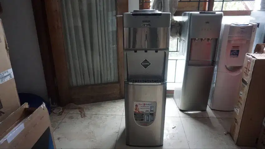 cuci gudang dispenser SANKEN HWD Z95