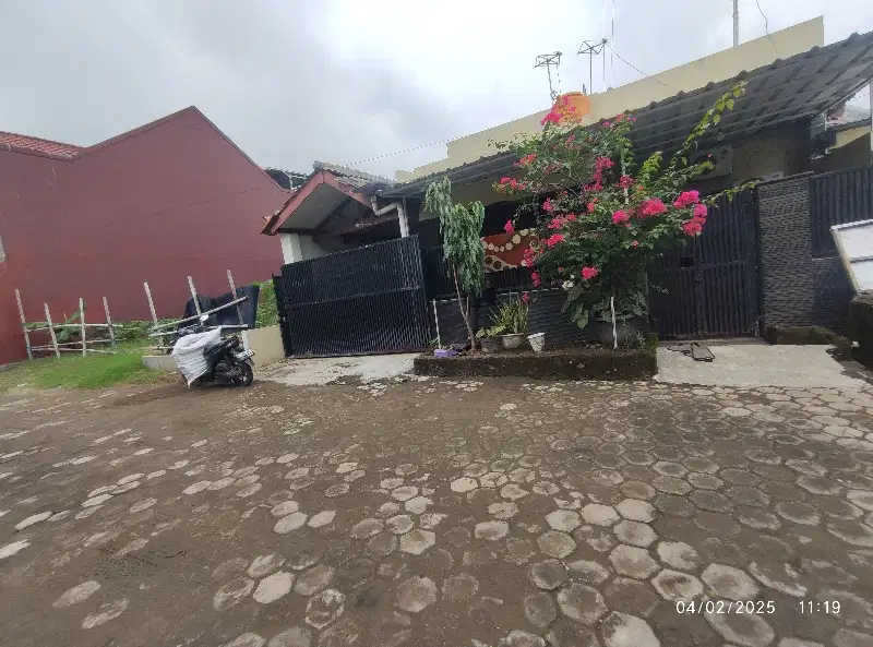 Rumah siap huni dekat pusat kota Cirebon